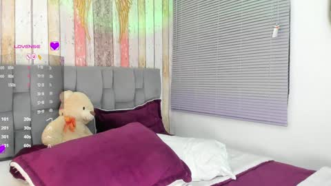 Gabriela  online show from 24, 1, 2025