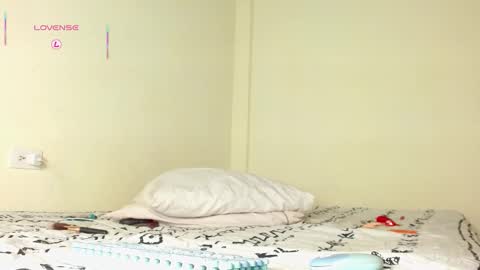 Snapshot of gabriela__bigass chatting on 3, 2, 2026 Gabriela altamirano online show from 3, 2, 2026