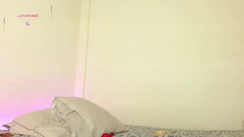 Snapshot of gabriela__bigass chatting on 26, 2, 2026 Gabriela altamirano online show from 26, 2, 2026