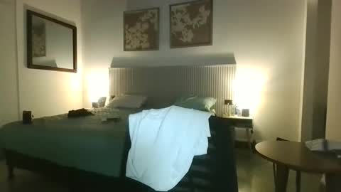 Gabriela Miller online show from 16, 4, 2026