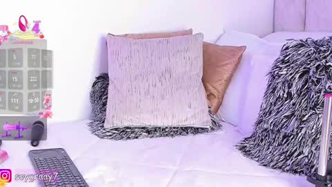 gabrielagray online show from 3, 3, 2025