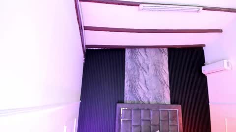 Gabriela Kassi online show from 4, 2, 2026