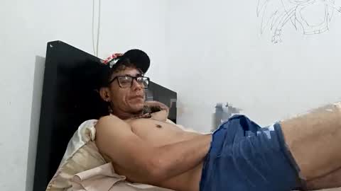 gabrielkhl online show from 1, 3, 2025