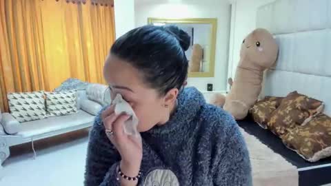 Snapshot of gaby_trent chatting on 4, 11, 2025 gabriela online show from 4, 11, 2025