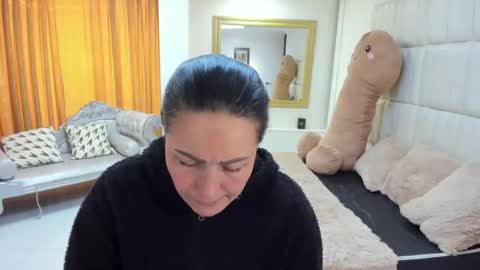 Snapshot of gaby_trent chatting on 11, 11, 2025 gabriela online show from 11, 11, 2025