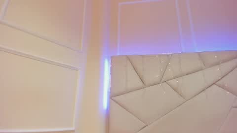  gabriela y Antonella  online show from 12, 12, 2024