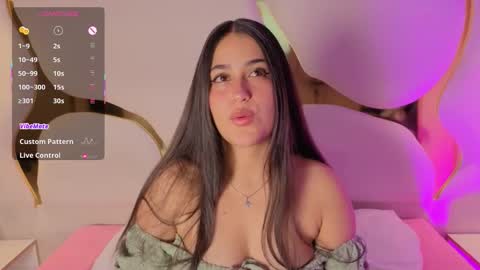 Snapshot of gabyjoness_ chatting on 19, 11, 2025 Gaby online show from 19, 11, 2025