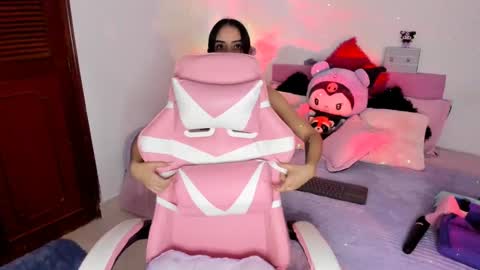 gabyye capprins online show from 26, 2, 2025