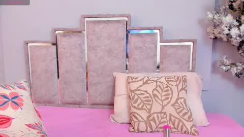 gabyyjones online show from 18, 2, 2025