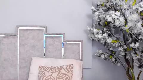 gabyyjones online show from 11, 3, 2025