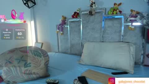 gabyyjones online show from 19, 12, 2025