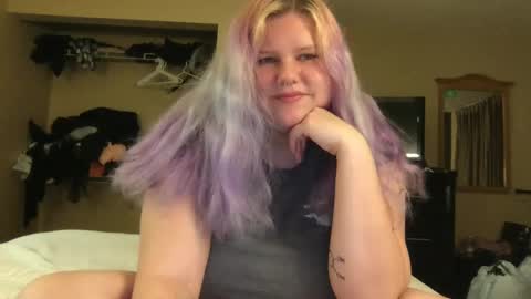 Eryn online show from 6, 12, 2024