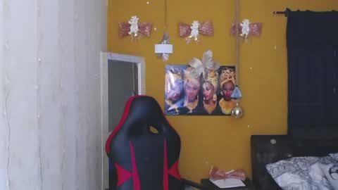 Snapshot of gael__david chatting on 2, 1, 2025 Gael online show from 2, 1, 2025