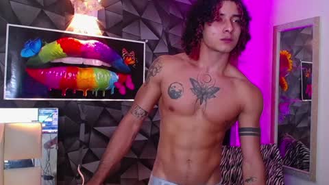 Snapshot of gael__david chatting on 20, 1, 2025 Gael online show from 20, 1, 2025