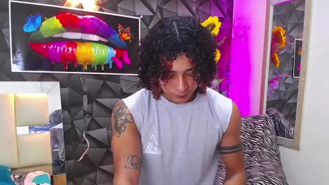 Snapshot of gael__david chatting on 2, 2, 2025 Gael online show from 2, 2, 2025