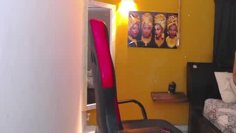 Snapshot of gael__david chatting on 16, 2, 2025 Gael online show from 16, 2, 2025