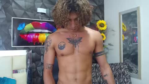Snapshot of gael__david chatting on 5, 3, 2025 Gael online show from 5, 3, 2025