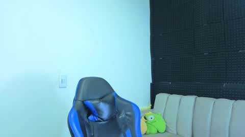 Snapshot of gael__david chatting on 12, 9, 2025 Gael online show from 12, 9, 2025