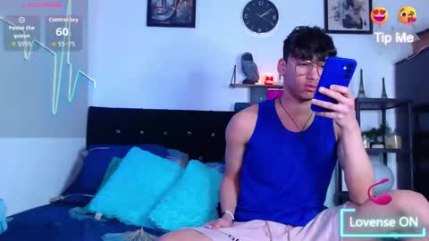 gael_jones online show from 6, 10, 2025