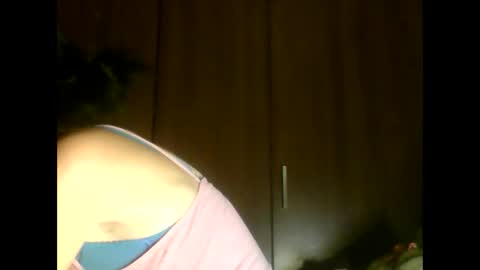 Snapshot of gagadoudou chatting on 17, 11, 2025 fafa online show from 17, 11, 2025