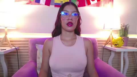 Briana  online show from 18, 6, 2026