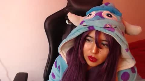 Snapshot of gakomenoshida chatting on 13, 11, 2025 Kate 3 online show from 13, 11, 2025