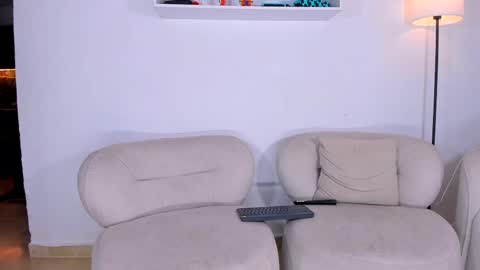 Snapshot of gal_stone_ chatting on 14, 5, 2026 gal_stone_ online show from 14, 5, 2026