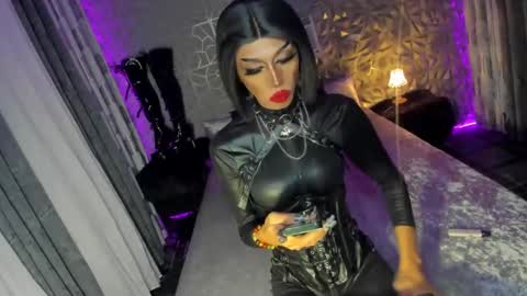 MISSANN online show from 15, 1, 2025