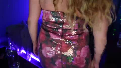 Snapshot of garagesex22 chatting on 11, 11, 2025 Jenna - be back MONDAY night. online show from 11, 11, 2025