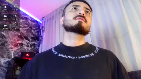 Chris  Dont forget to gift me thumb up Its very important to me and makes me happy AF  online show from 3, 10, 2025