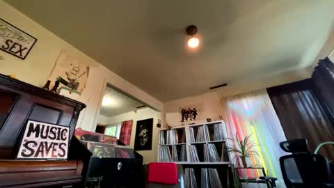 marvin pumpt online show from 16, 9, 2025