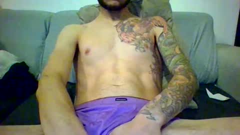 garyreal1990 online show from 18, 12, 2025