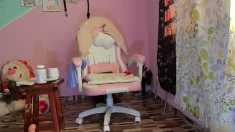 Snapshot of gaticahot001 chatting on 16, 12, 2025 Diana online show from 16, 12, 2025