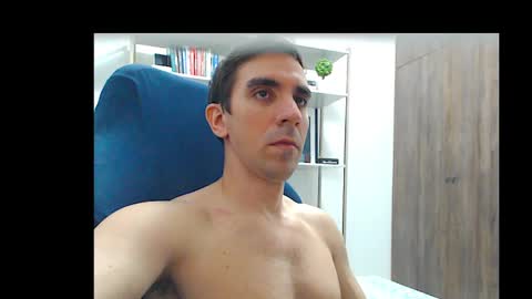 gatosarado23 online show from 6, 10, 2025