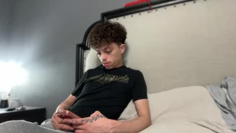 Snapshot of gayboyhtx chatting on 3, 3, 2026 Jose online show from 3, 3, 2026