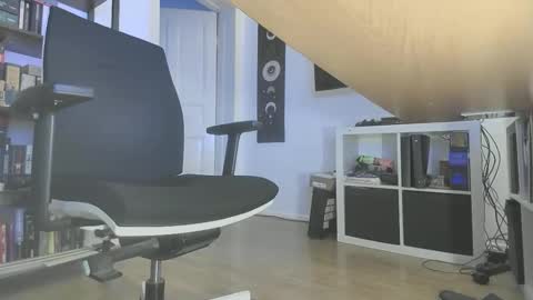Snapshot of gaymer_play chatting on 24, 2, 2025 gaymer_play online show from 24, 2, 2025