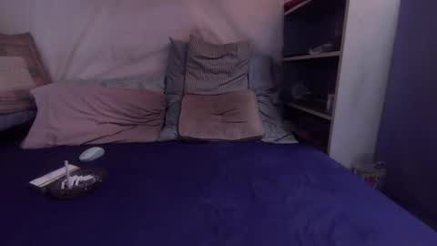 gayrobbin online show from 7, 2, 2026