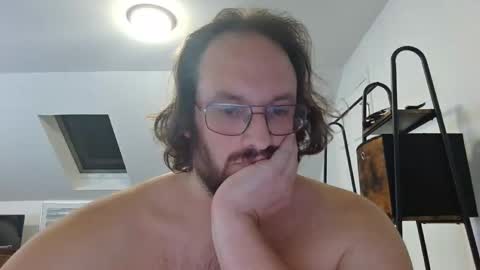 Snapshot of geebonkingcock chatting on 26, 10, 2025 Girthy online show from 26, 10, 2025
