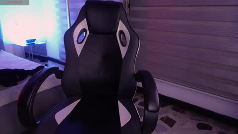 Snapshot of gemarodriguez_ chatting on 5, 12, 2025 Gemma online show from 5, 12, 2025