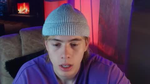 Snapshot of gemdominus chatting on 1, 11, 2025 Gem Dominus online show from 1, 11, 2025