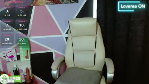 genesis_urrea online show from 12, 3, 2025