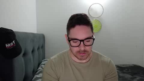 Snapshot of genesis_wb chatting on 1, 3, 2026 genesis_wb online show from 1, 3, 2026