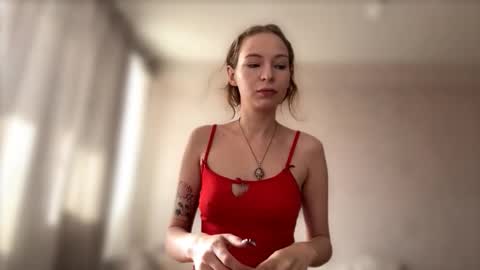 Snapshot of geneviveseay chatting on 30, 9, 2025 Emmi online show from 30, 9, 2025