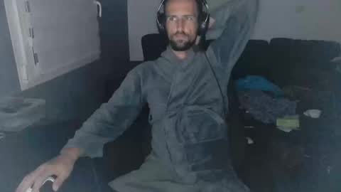 Snapshot of genie_lamps chatting on 2, 11, 2025 Edouard online show from 2, 11, 2025