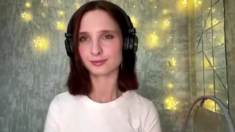 Riana online show from 12, 4, 2026