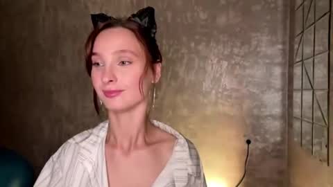 Snapshot of genieflug chatting on 10, 5, 2026 Riana online show from 10, 5, 2026