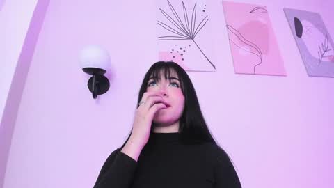 Snapshot of gennesis_love chatting on 5, 1, 2025 Sofia online show from 5, 1, 2025