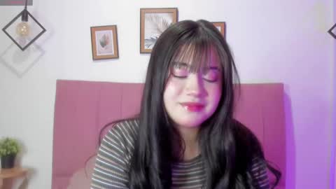 Snapshot of gennesis_love chatting on 1, 10, 2025 Sofia online show from 1, 10, 2025