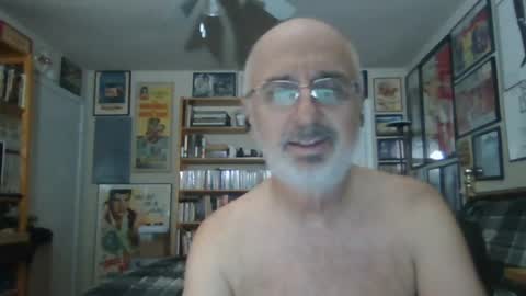 Snapshot of gentcallr chatting on 10, 7, 2026 Steve online show from 10, 7, 2026