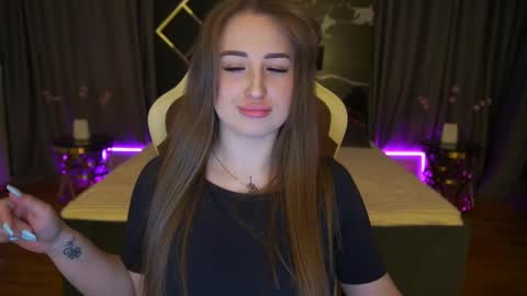 gentleadellee online show from 15, 4, 2026